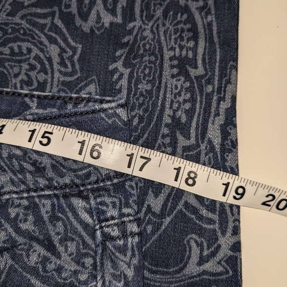 Liz Claiborne stretch slim leg jeans 10 paisley print - Picture 8 of 8